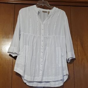 Art And Soul White Ruffled Blouse